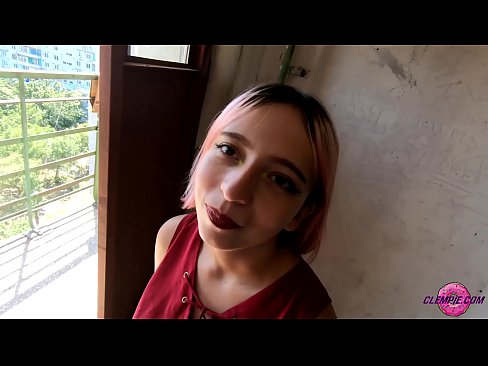 ❤️ Student Sensual xucla un desconegut a l'Outback - Cum a la cara Vídeo de merda al ca.hentaisaturn.ru ☑